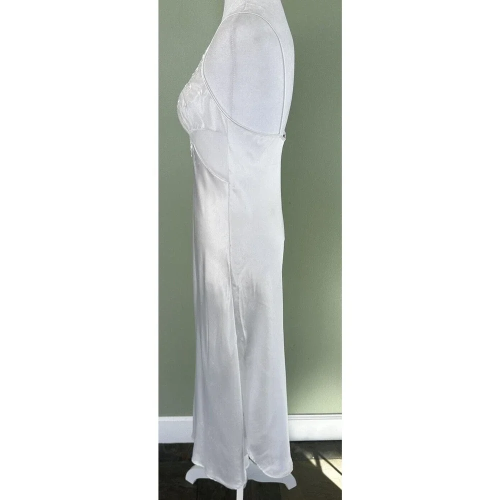Val Mode Lingerie White Beaded Slip Dress Size Small Vintage 90’s Gown Dainty​​​ - Picture 3 of 13